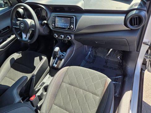 Certified 2020 Nissan Kicks S FWD image 20