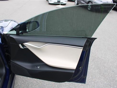 Used 2018 Tesla Model S 75D AWD/4WD image 12