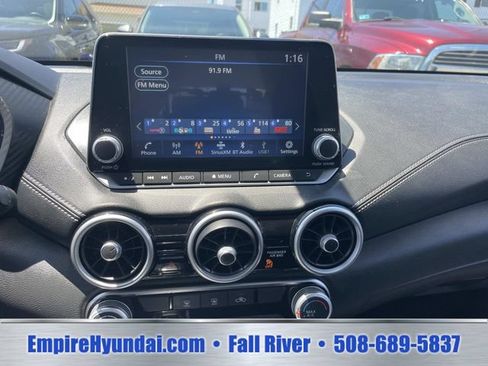 Used 2024 Nissan Sentra SV FWD image 21