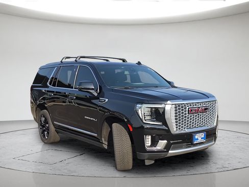 Used 2022 GMC Yukon Denali AWD/4WD image 3