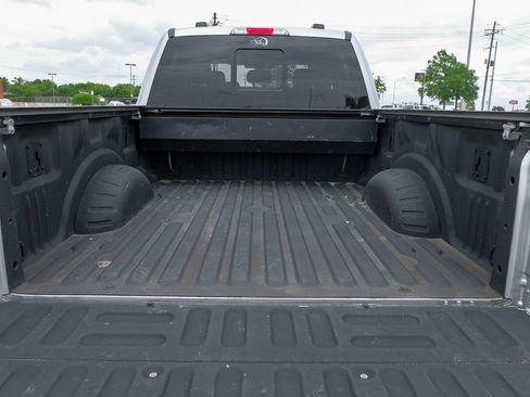 Used 2022 Ford F250 Lariat w/ Black Appearance Package AWD/4WD image 55