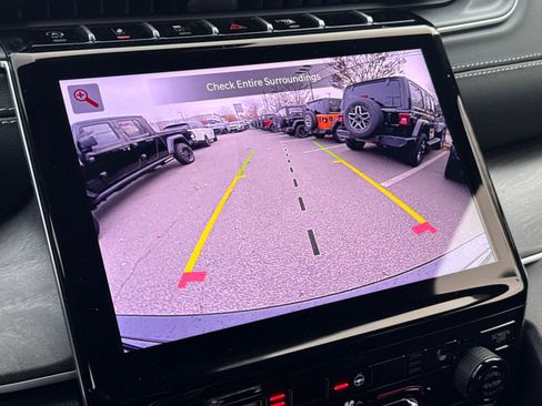 New 2025 Jeep Grand Cherokee Limited w/ Black Appearance Package image 27