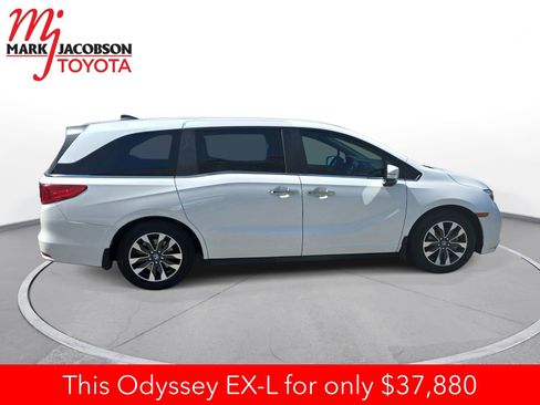 Used 2024 Honda Odyssey EX-L image 7