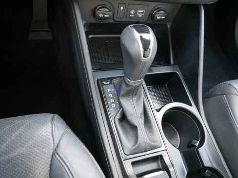 Used 2020 Hyundai Tucson Limited image 24