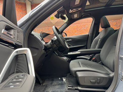 Used 2026 BMW X1 xDrive28i image 21