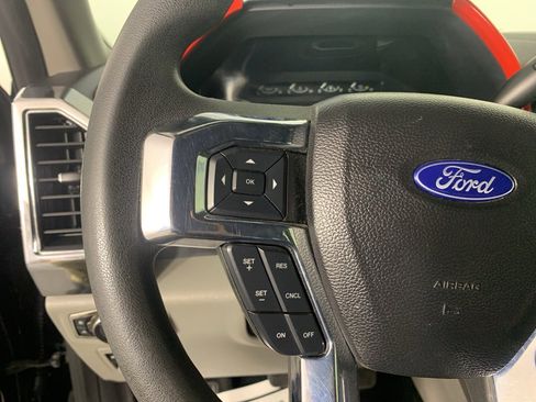 Used 2018 Ford F150 XLT image 19