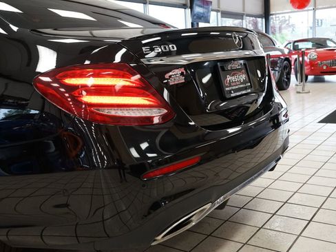 Used 2019 Mercedes-Benz E 300 4MATIC image 15