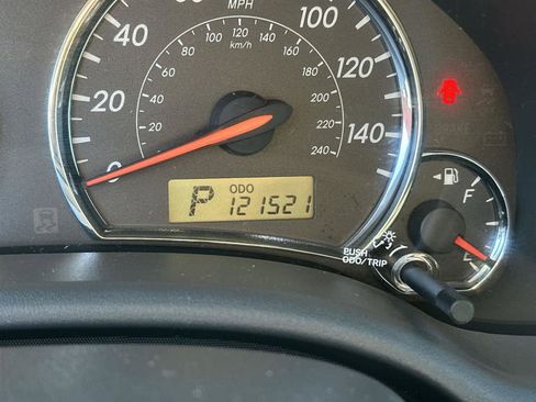 Used 2013 Toyota Corolla S image 18