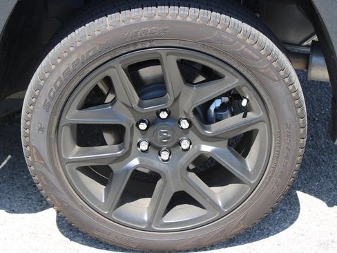 Used 2026 RAM 1500 Laramie w/ Night Edition AWD/4WD image 8