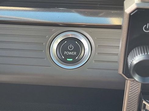 Used 2024 GMC Hummer EV 3X image 27