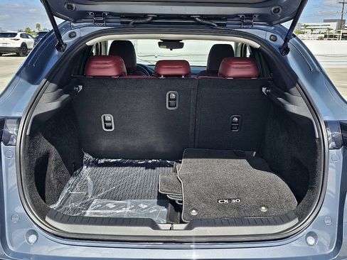 Certified 2025 MAZDA CX-30 AWD 2.5 S w/ Preferred Package image 12