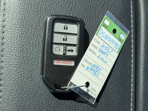 Used 2017 Honda Civic Touring image 35