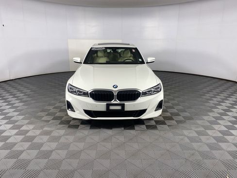 Certified 2023 BMW 330i xDrive Sedan w/ Convenience Package image 4