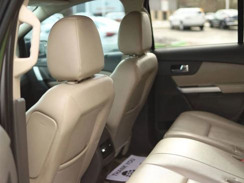 Used 2014 Ford Edge SEL w/ Equipment Group 204A FWD image 27