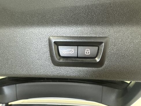 Used 2023 BMW X3 xDrive30i AWD/4WD image 38