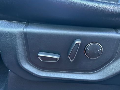 Used 2019 Ford F150 Raptor w/ Equipment Group 802A Luxury image 14