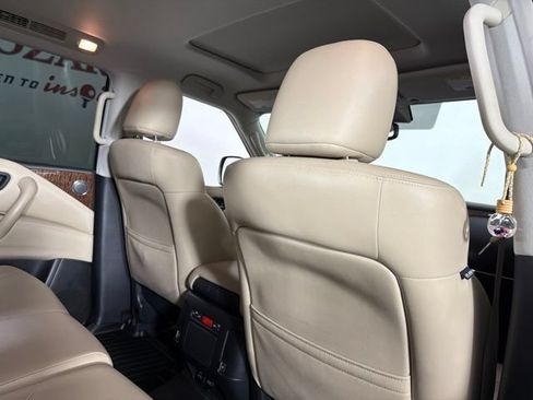 Used 2018 Nissan Armada SL w/ Premium Package RWD image 19
