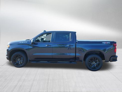 Used 2023 Chevrolet Silverado 1500 Custom AWD/4WD image 4