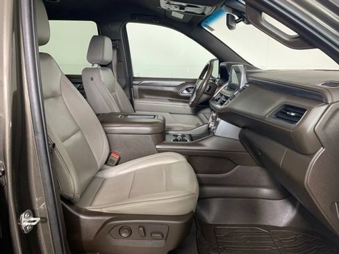 Used 2021 GMC Yukon SLT w/ SLT Luxury Package AWD/4WD image 22