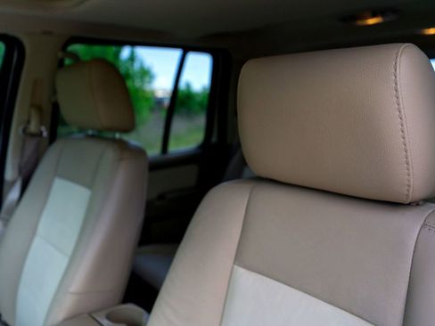 Used 2008 Ford Explorer Limited RWD image 11