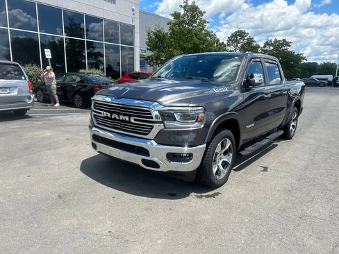 Used 2019 RAM 1500 Laramie AWD/4WD image 7