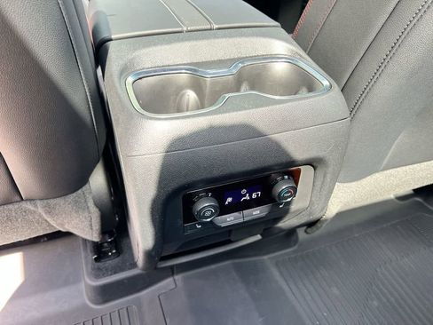 Used 2024 Chevrolet Traverse RS w/ LPO, Floor Liner Package FWD image 20