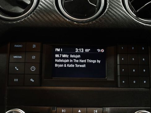 Used 2019 Ford Mustang Coupe RWD image 29