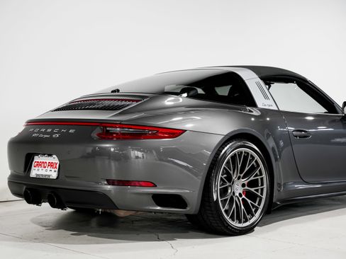 Used 2017 Porsche 911 Targa 4S image 37
