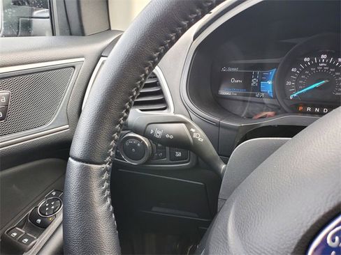 Used 2024 Ford Edge SEL w/ Convenience Package image 15