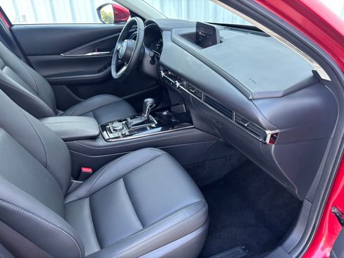 Certified 2025 MAZDA CX-30 AWD 2.5 S w/ Preferred Package image 37