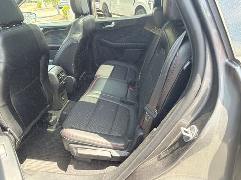 Used 2024 Ford Escape ST-Line w/ Tech Pack #1 AWD/4WD image 13