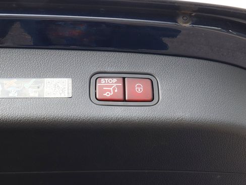 Used 2023 Mercedes-Benz GLC 300 4MATIC image 21