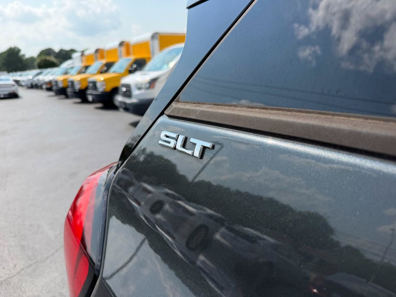Used 2020 GMC Terrain SLT AWD/4WD image 33