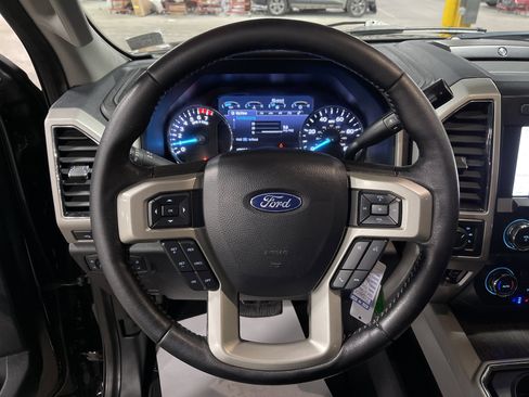 Used 2020 Ford F250 Lariat image 18