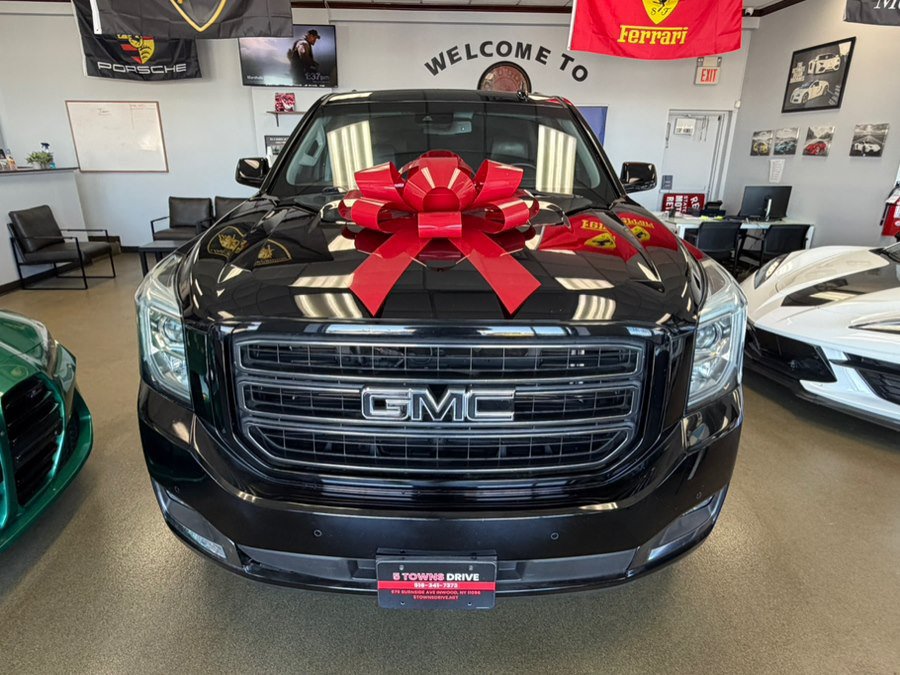 Used 2019 GMC Yukon SLT w/ Graphite Performance Edition AWD/4WD image 4