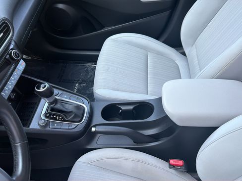 Used 2023 Hyundai Kona SEL w/ Convenience Package FWD image 21