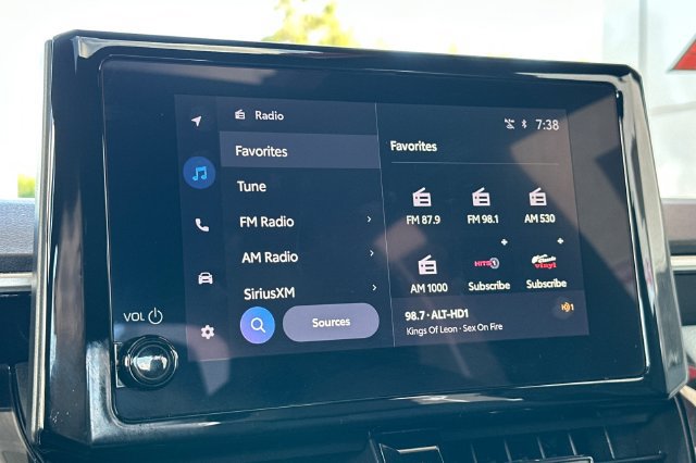 Certified 2024 Toyota Corolla SE w/ SE Premium Package FWD image 20
