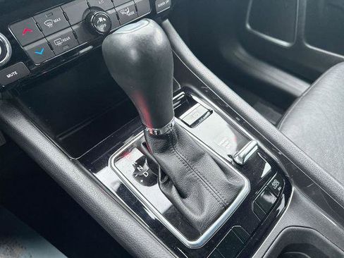 Certified 2022 Jeep Compass Latitude image 21