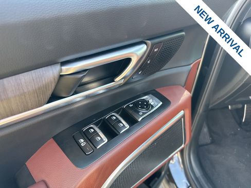 Used 2025 Kia Telluride SX Prestige image 18