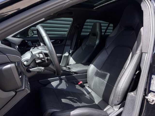 Certified 2025 Porsche Panamera RWD image 5