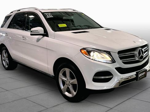 Used 2016 Mercedes-Benz GLE 350 4MATIC image 3