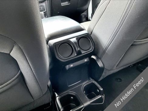 Used 2018 Jeep Wrangler Unlimited Sport S AWD/4WD image 29