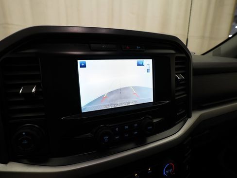 Used 2022 Ford F150 XLT w/ Trailer Tow Package image 18