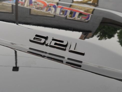 Used 2026 Chevrolet Silverado 1500 High Country w/ High Country Premium Package AWD/4WD image 4