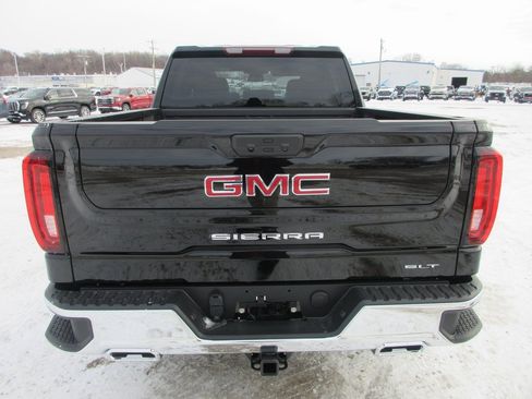 New 2026 GMC Sierra 1500 SLT w/ SLT Premium Package image 6