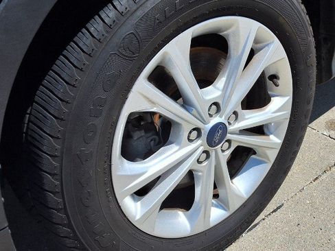 Used 2018 Ford Escape SEL AWD/4WD image 20