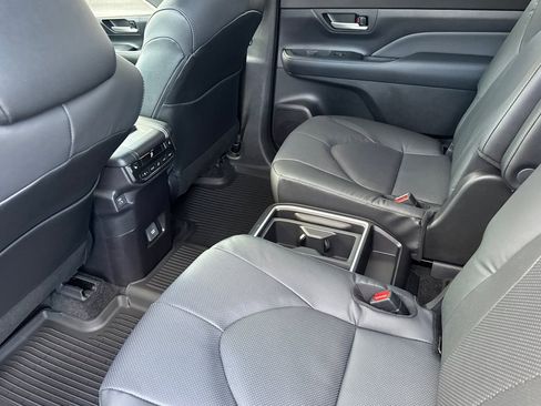New 2026 Toyota Grand Highlander Limited AWD/4WD image 13