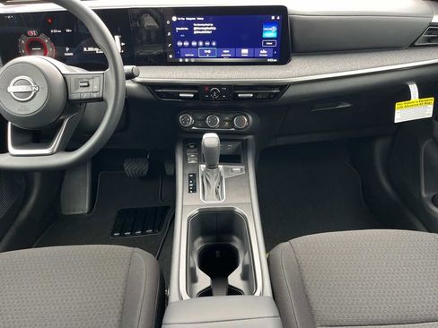 New 2026 Nissan Kicks S image 17