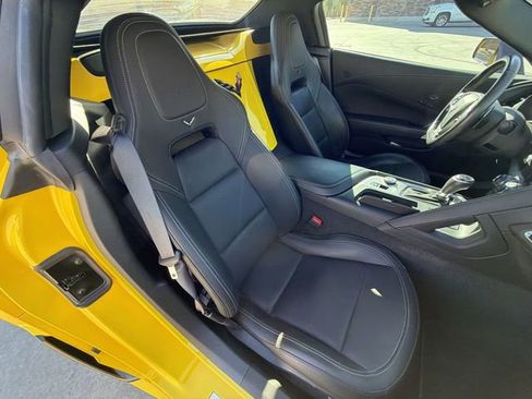 Used 2017 Chevrolet Corvette Z06 RWD image 25