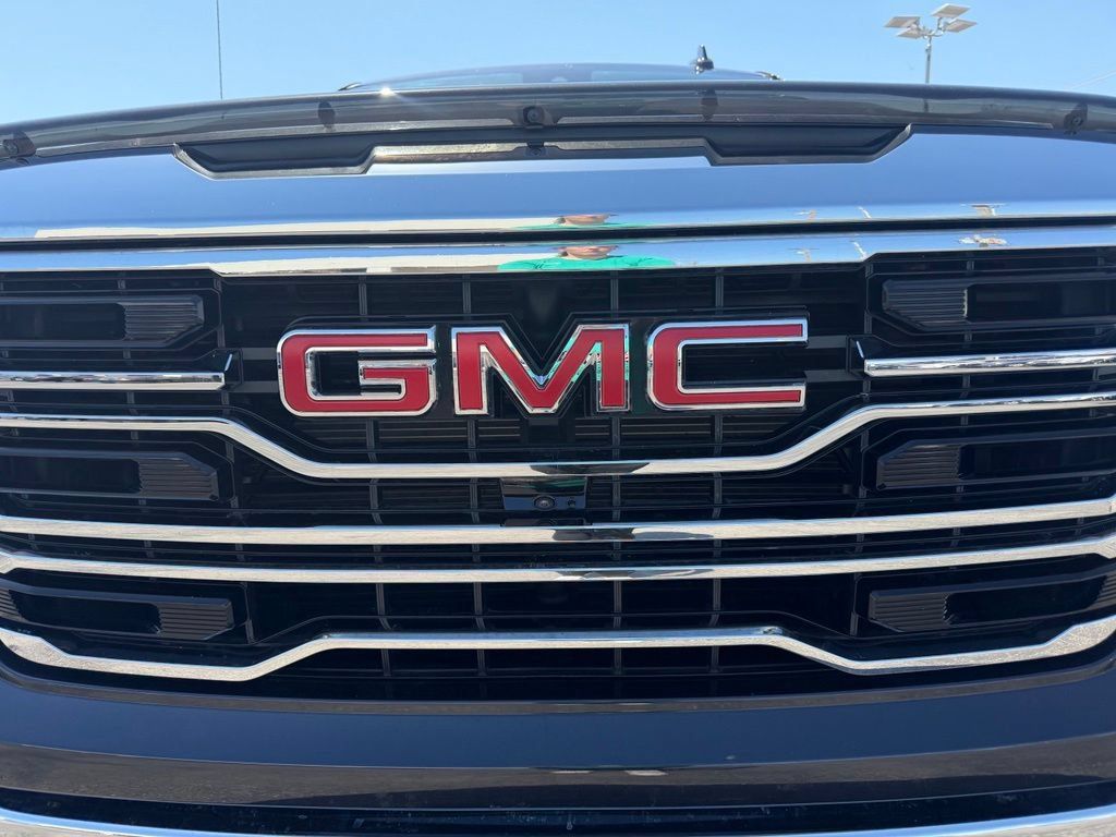 Used 2026 GMC Sierra 1500 SLT w/ SLT Premium Plus Package AWD/4WD image 7